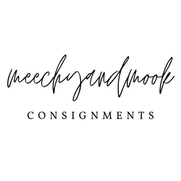 Christian Louboutin  - Picture 4 of 8